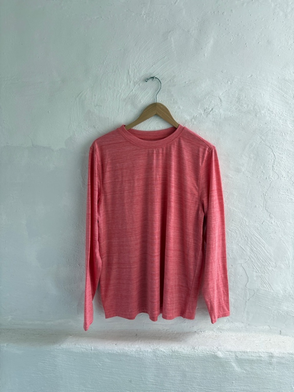 Men’s medium  Berkley Jensen Super Soft long-sleeve tee shirt in a relaxed fit